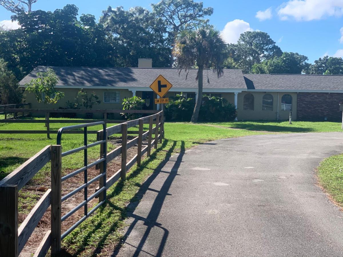Oyo Family Ranch At Melbourne Fl Hotel Exterior foto
